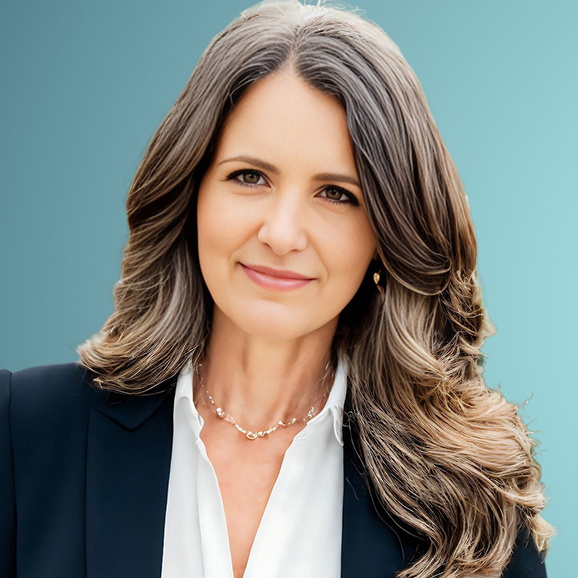 Portrait of Kimberly Darwin